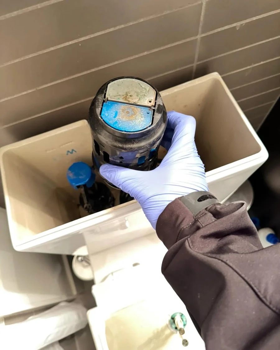 Emergency Plumbing — Hippo Plumbing & Heating